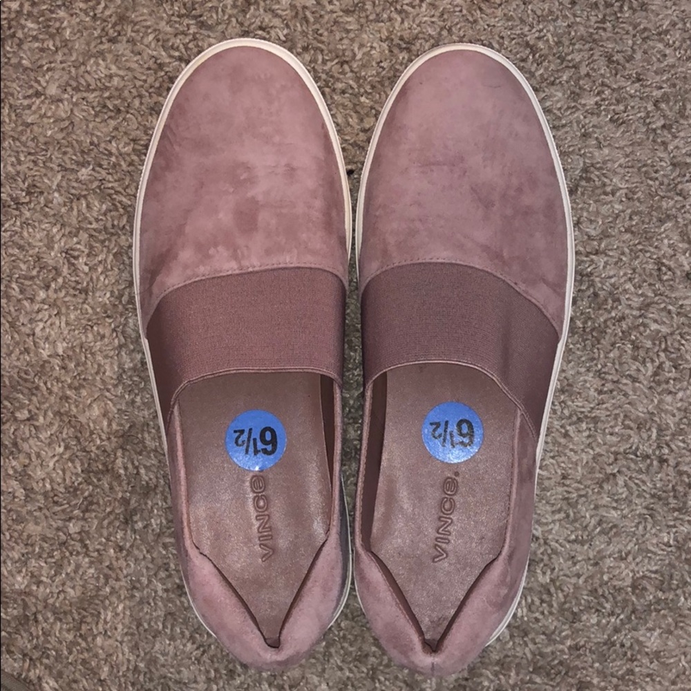 Vince Slip On Sneakers 6.5